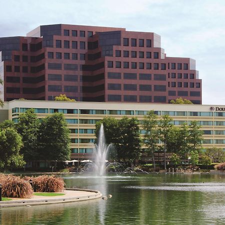 Doubletree By Hilton Orange County Airport Santa Ana Exterior foto